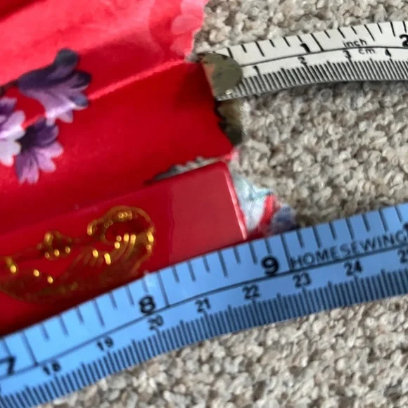 Hand Fan - Picture 2 of 2